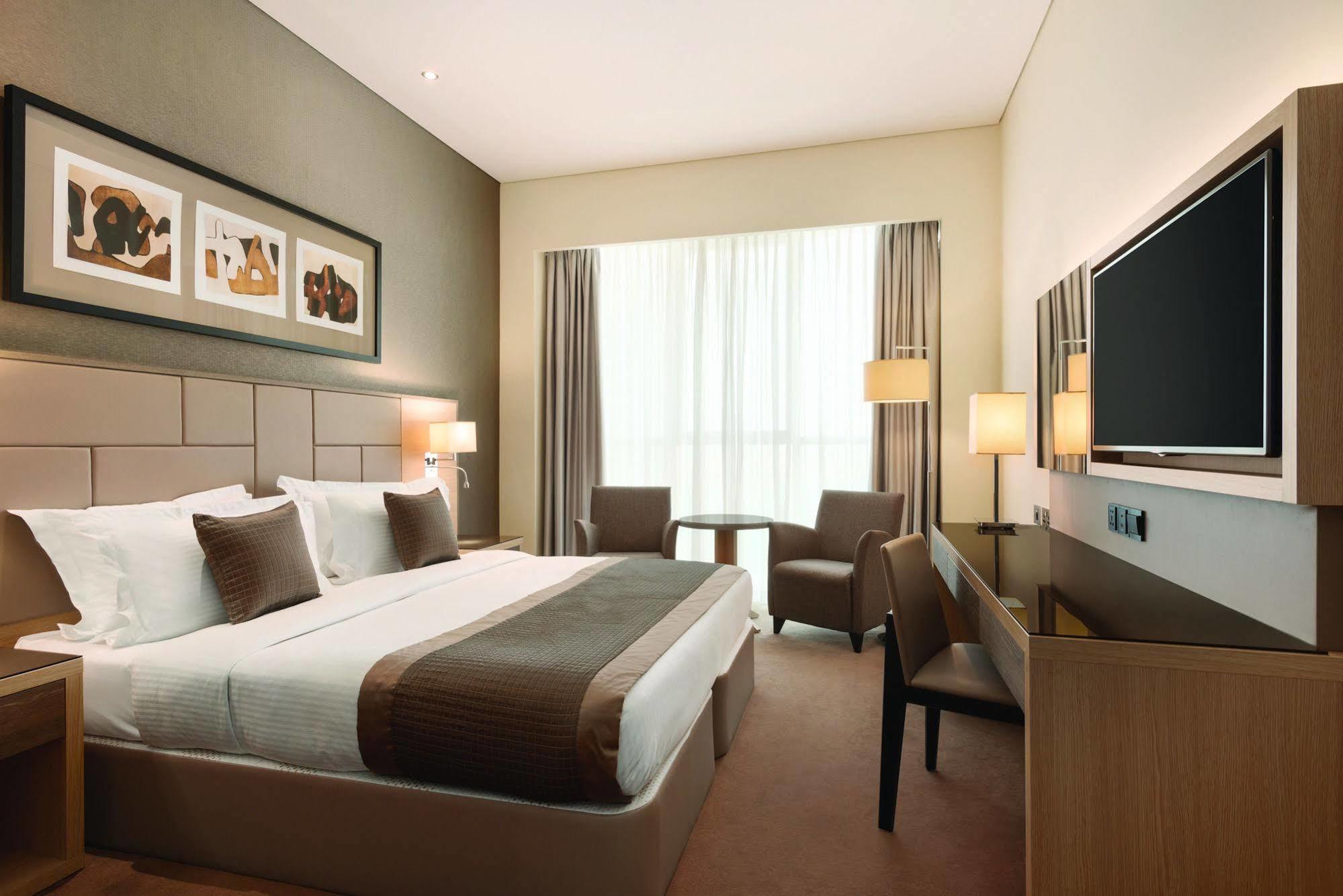 Tryp By Wyndham Abu Dhabi City Center Hotel Buitenkant foto